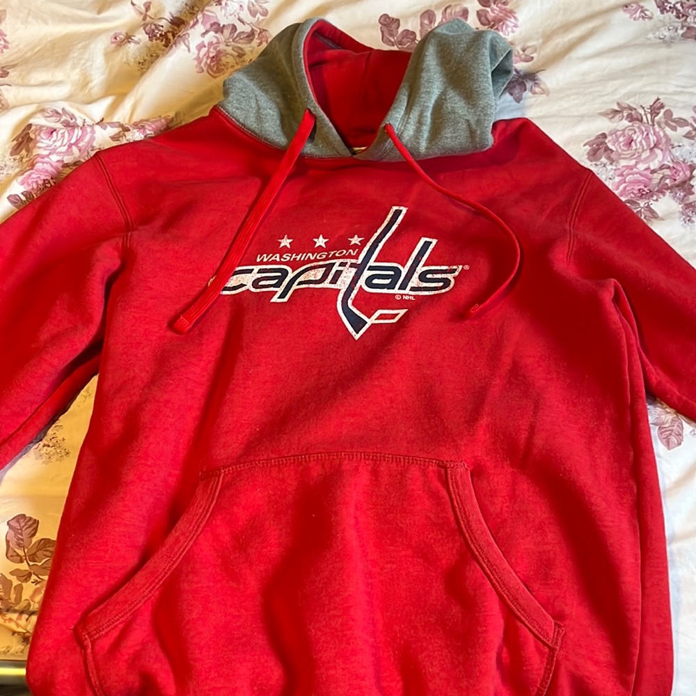 Washington Capitals hoodie